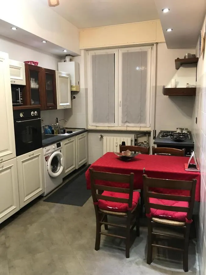 Mondrian'S House Apartment Genoa